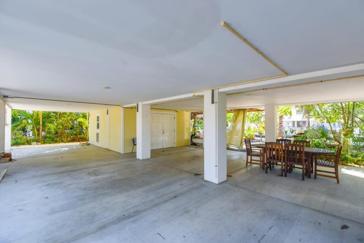 Loggerhead Lagoon - Modern Waterfront Home Pirates Cove Exteriör bild